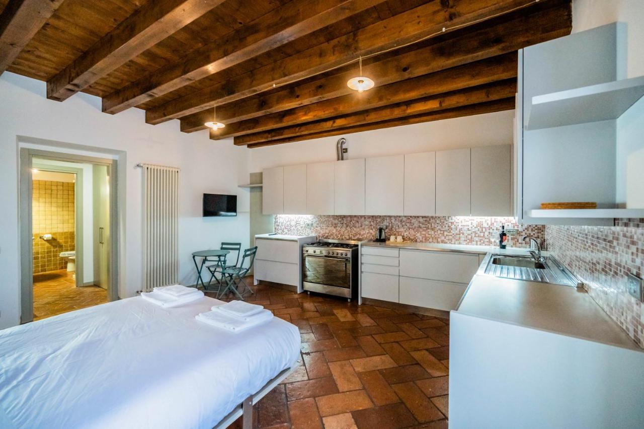 Appartement Casa Viola à Bergame Extérieur photo